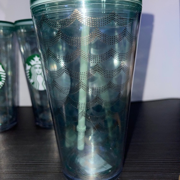 New!!! Starbucks Iridescent mermaid scale clear acrylic tumblers, 3 cups - Picture 15 of 16
